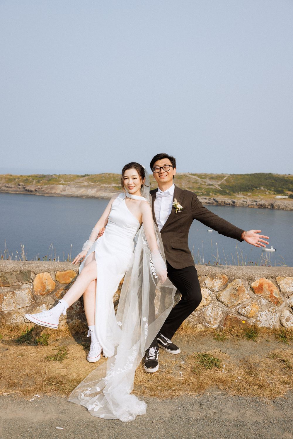 Wedding in Flatrock, captured by Newfoundland documentary style wedding photographer Kaitlyn Yvette