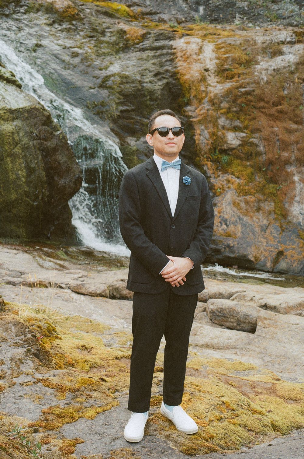 Wedding in Flatrock, captured by Newfoundland documentary style wedding photographer Kaitlyn Yvette