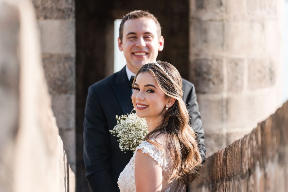 Bride and groom portrait with stone architecture during cocktail hour in Old San Juan Puerto Rico