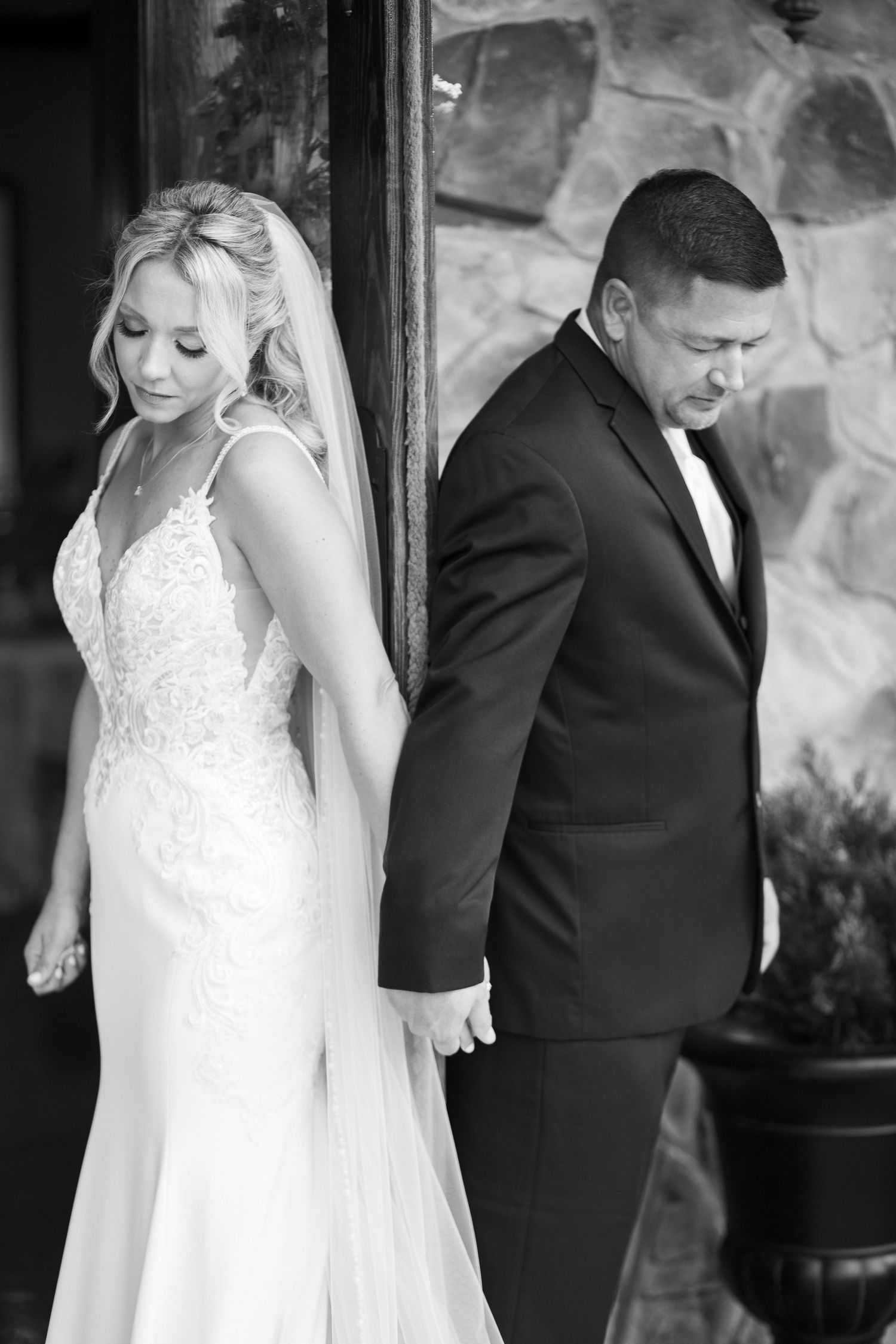 Timeless wedding photos
Professional wedding photography Charlotte
Wedding photography packages
Elegant wedding photographer