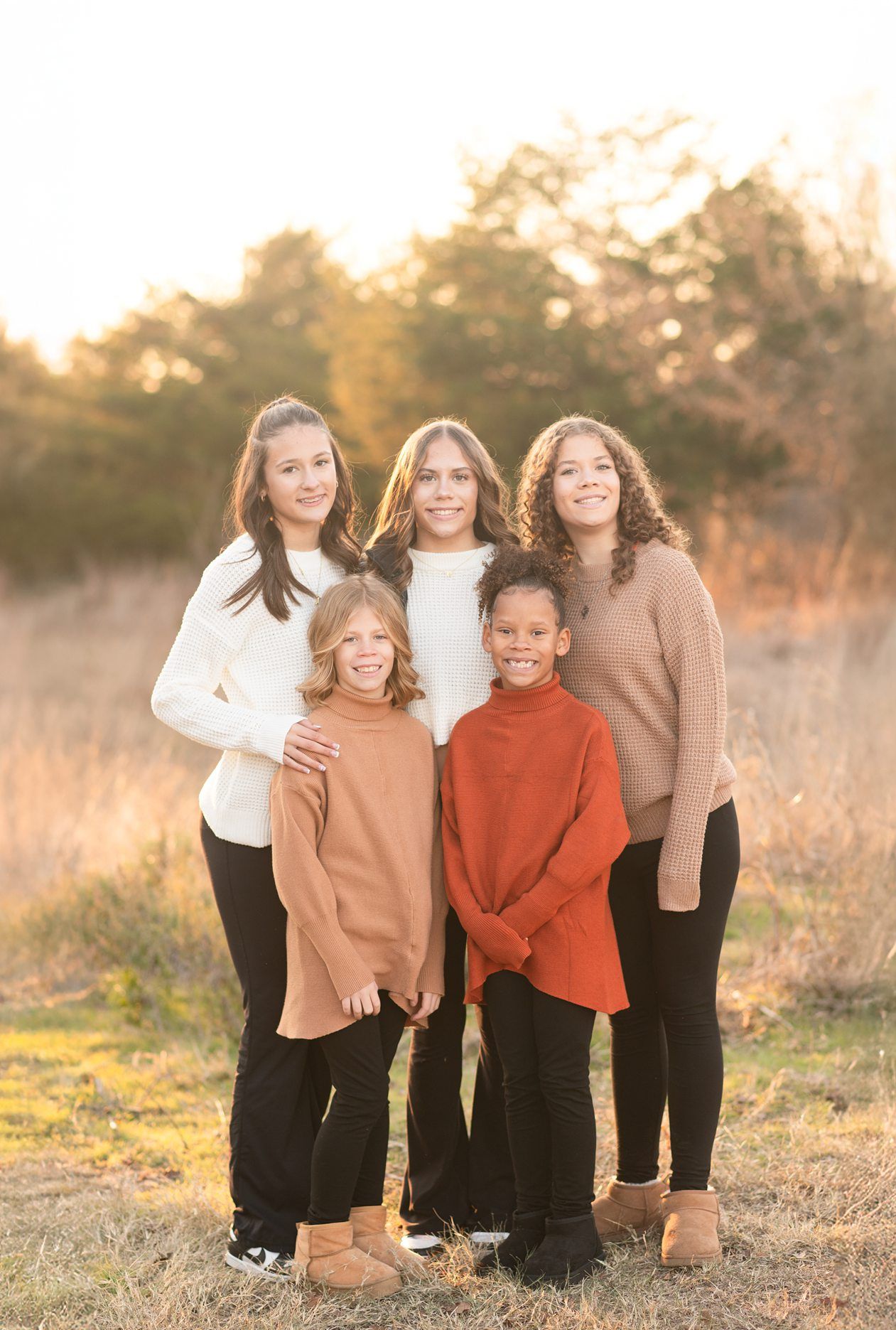 Family of 8 Late Fall Session with Evergreens by Bartlesville Photographer Kristi Bray