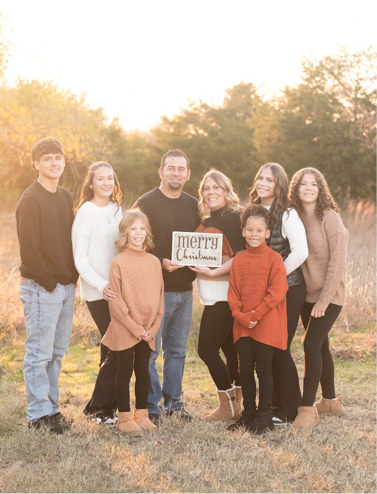 Family of 8 Late Fall Session with Evergreens by Bartlesville Photographer Kristi Bray