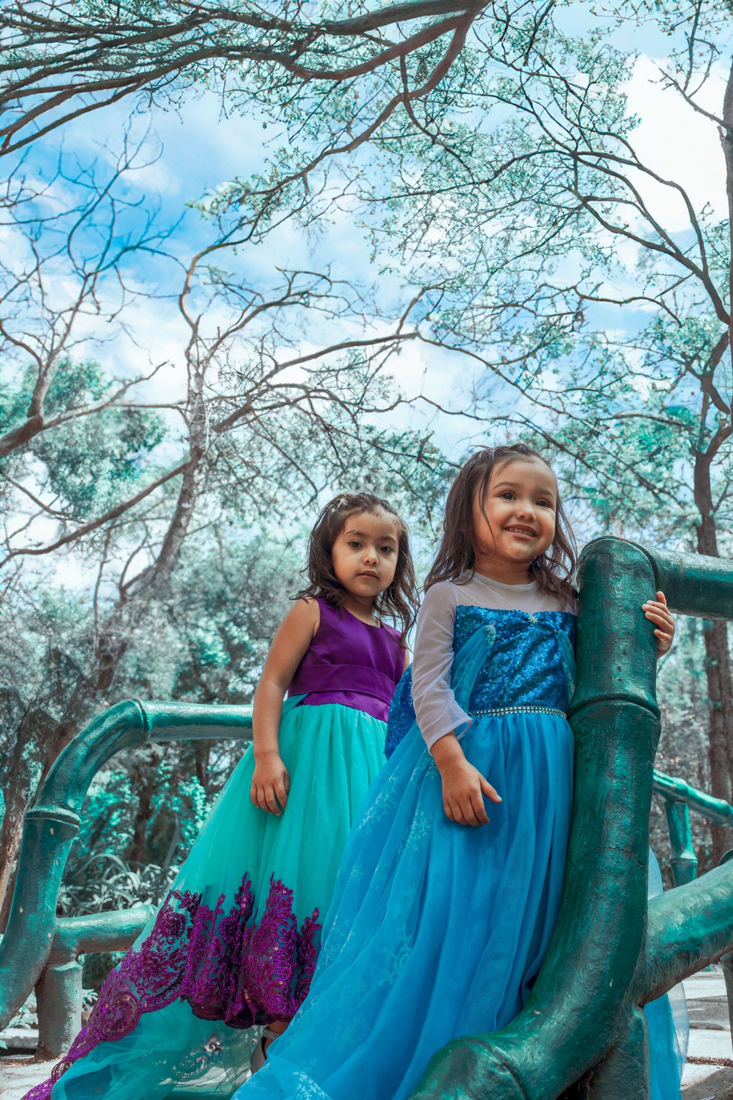 Retrato conceptual infantil y de fantasía diseñado para preservar historias familiares.
