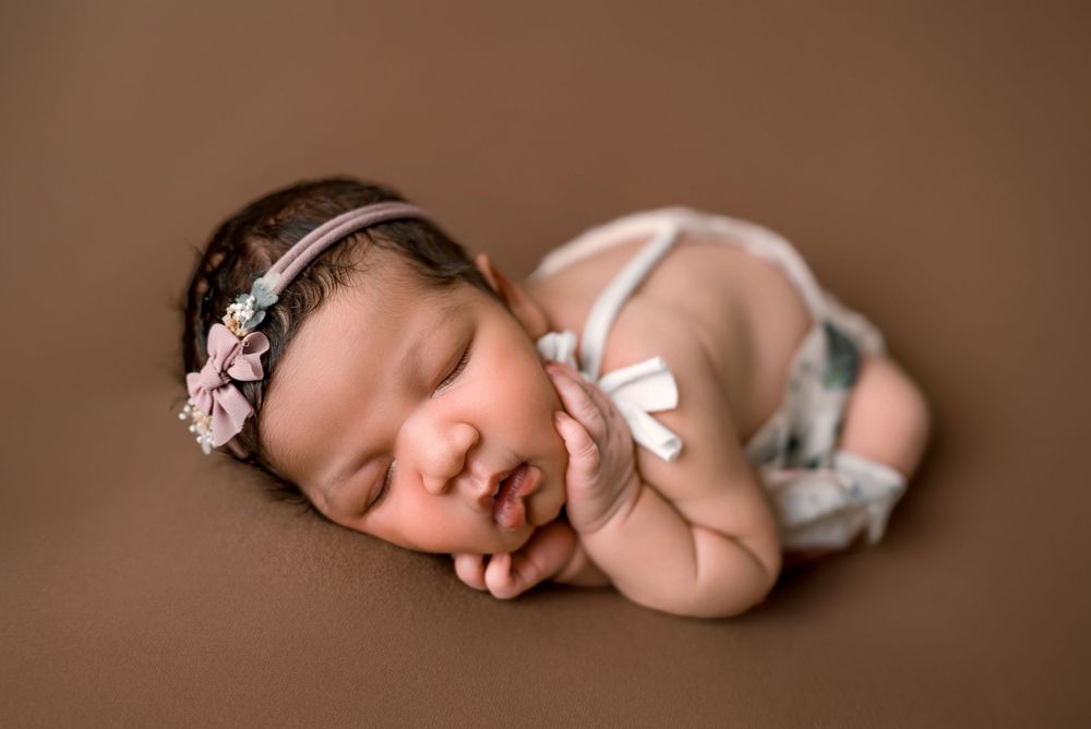 posed newborn photography