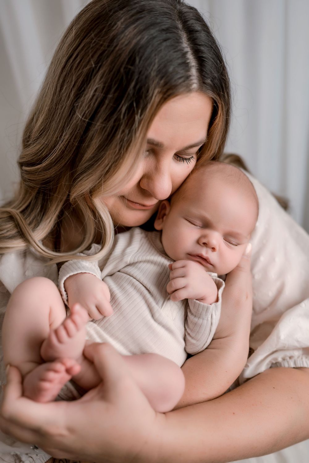 newborn photography studio