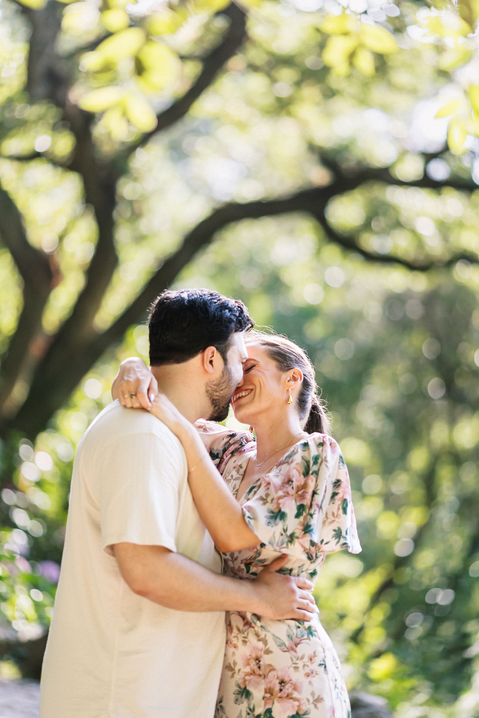 romantic couple kiss Monserrate Palace engagement session Sintra