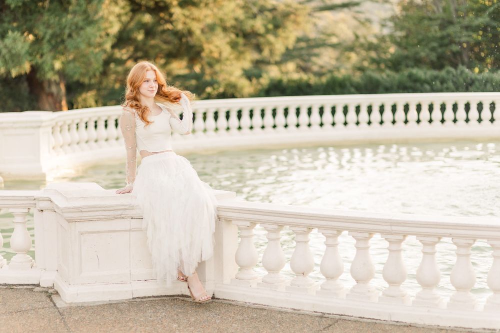 Senior portrait photographer takes beautiful image of a high school senior in Richmond, Virginia.