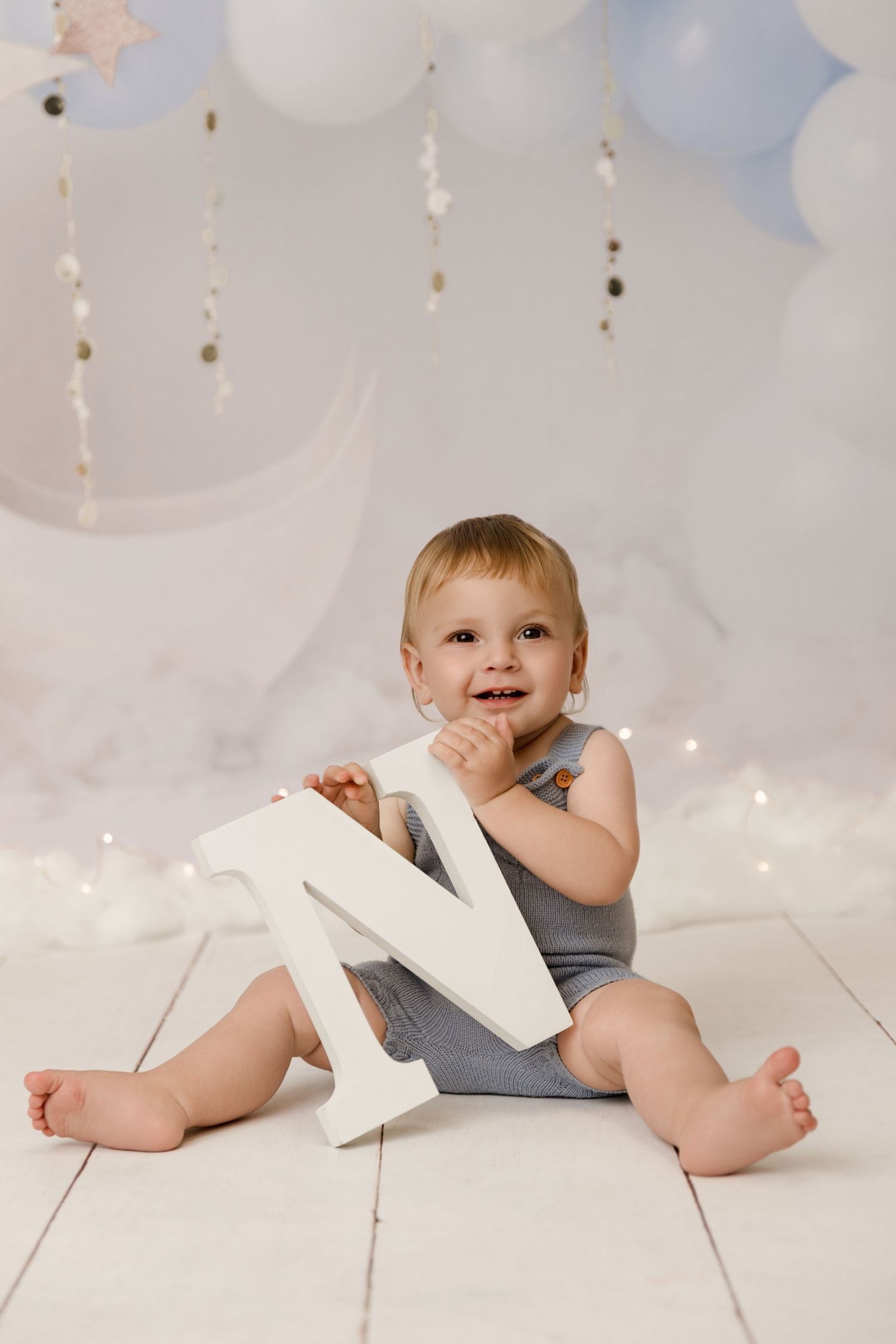 Miami cake smash photographer, cake smash photography Key Biscayne, baby milestone portraits Miami, baby photographer near me