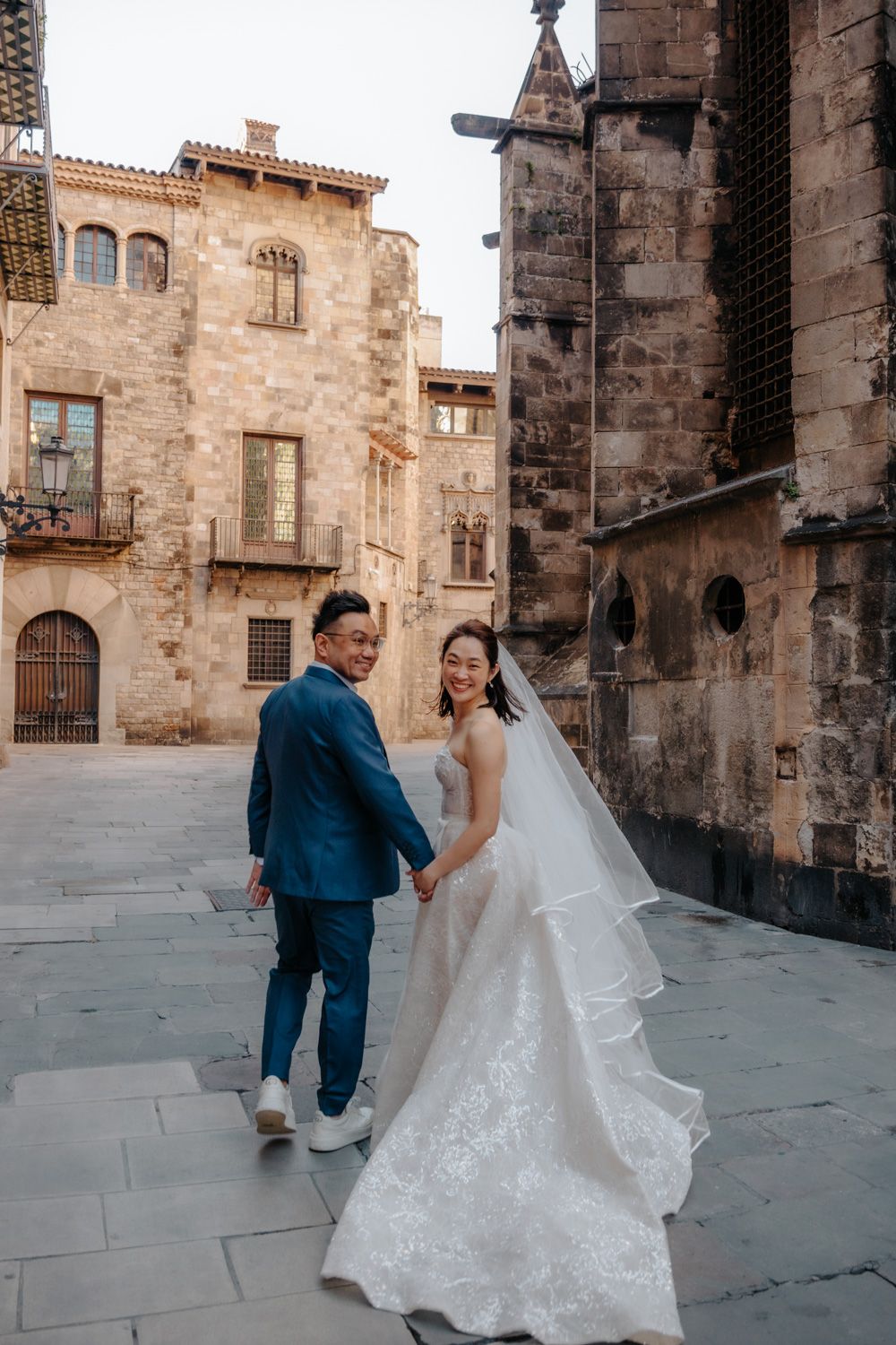 Wedding dress flowing Gothic street Barcelona Couples photoshoot Barcelona BarcelonaLoversPH