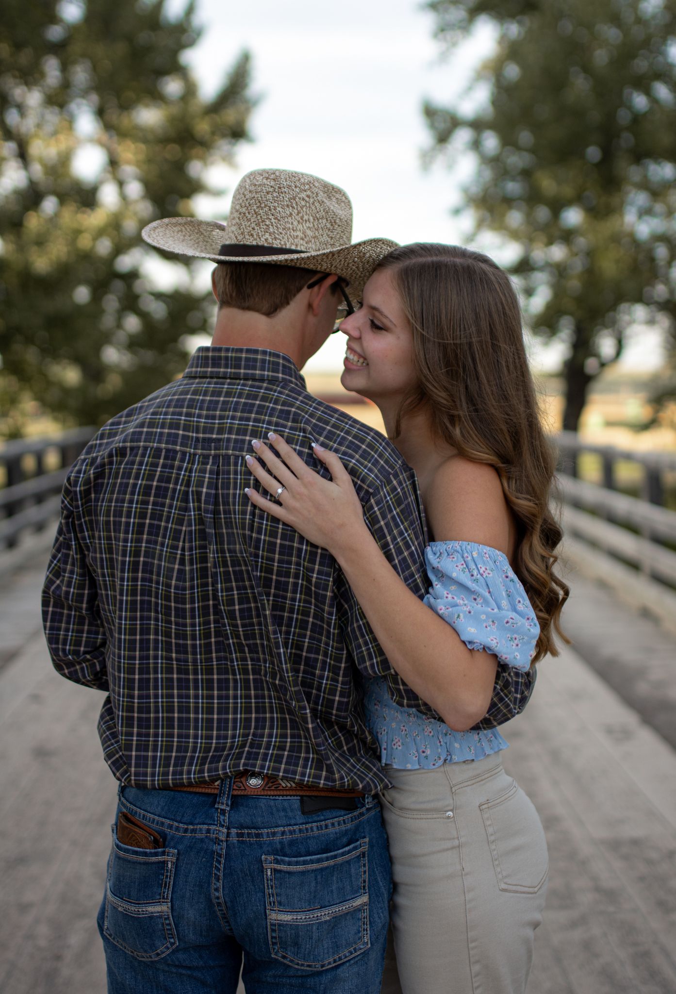 engagement photo on the alberta prairies