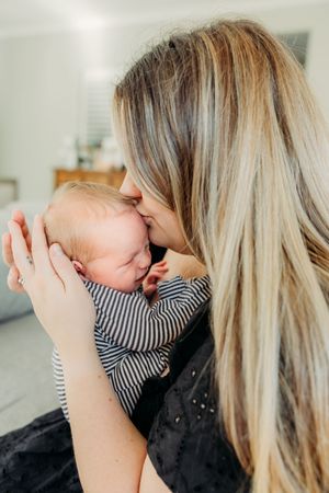 in home newborn photos