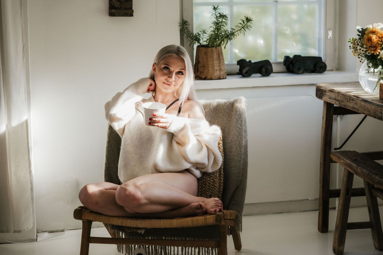 Boudoirkuvaus Tampere Helsinki