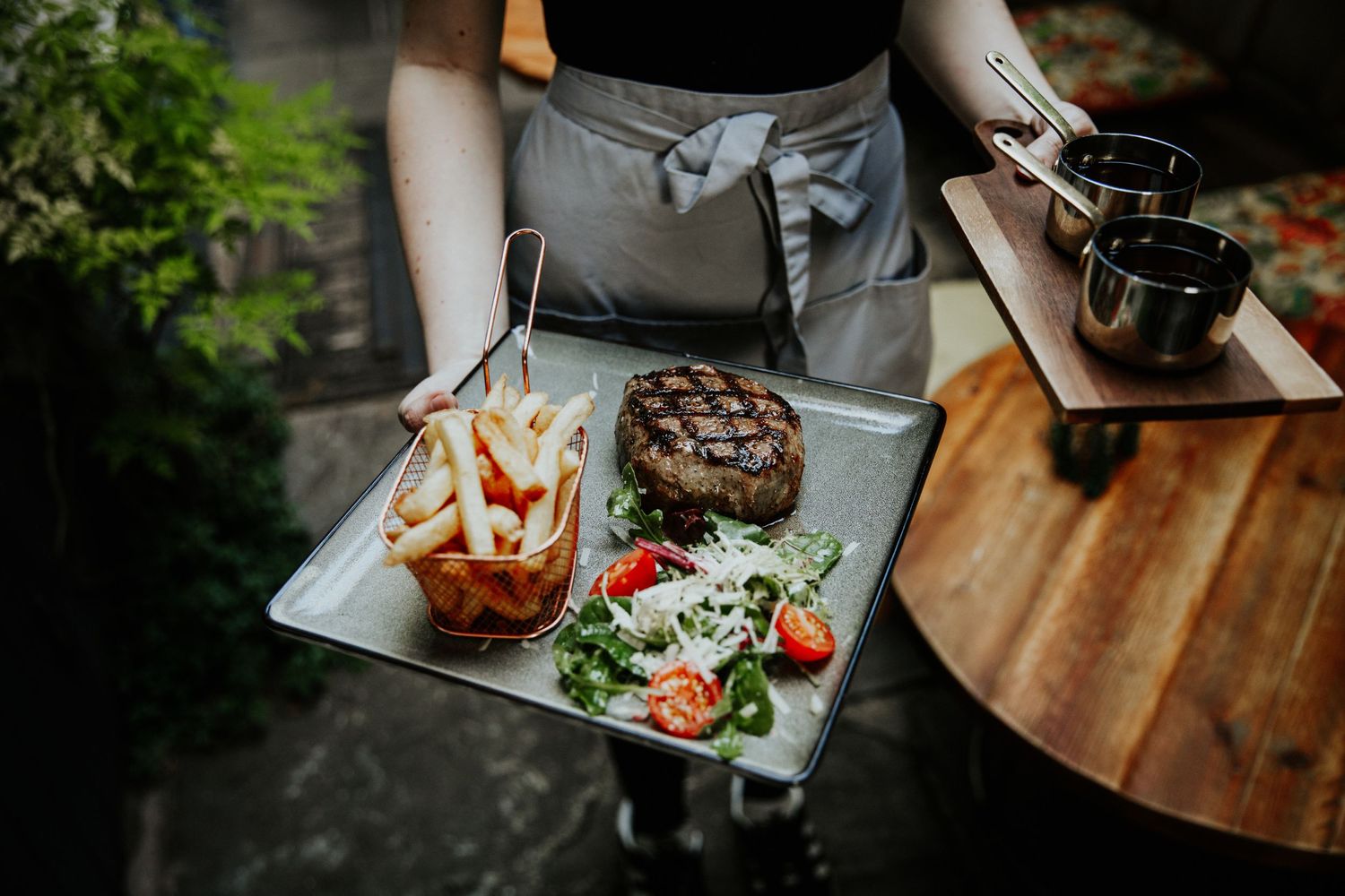 Somerset artisan brand photography showcasing food  from pub restaurant with steak on the plate