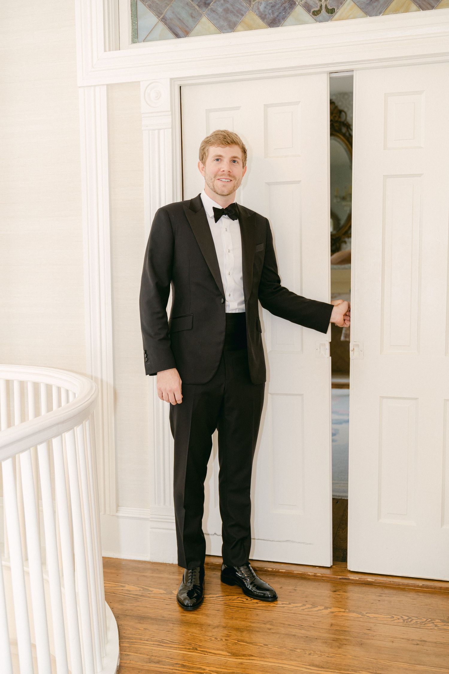 Woodbine Mansion Round Rock Austin Texas Winter Wedding Fine Art Editorial Photography First touch European Videograph