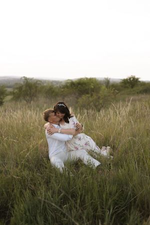 Fotografie de cuplu, romantica in Dorohoi, dupa cununia civila