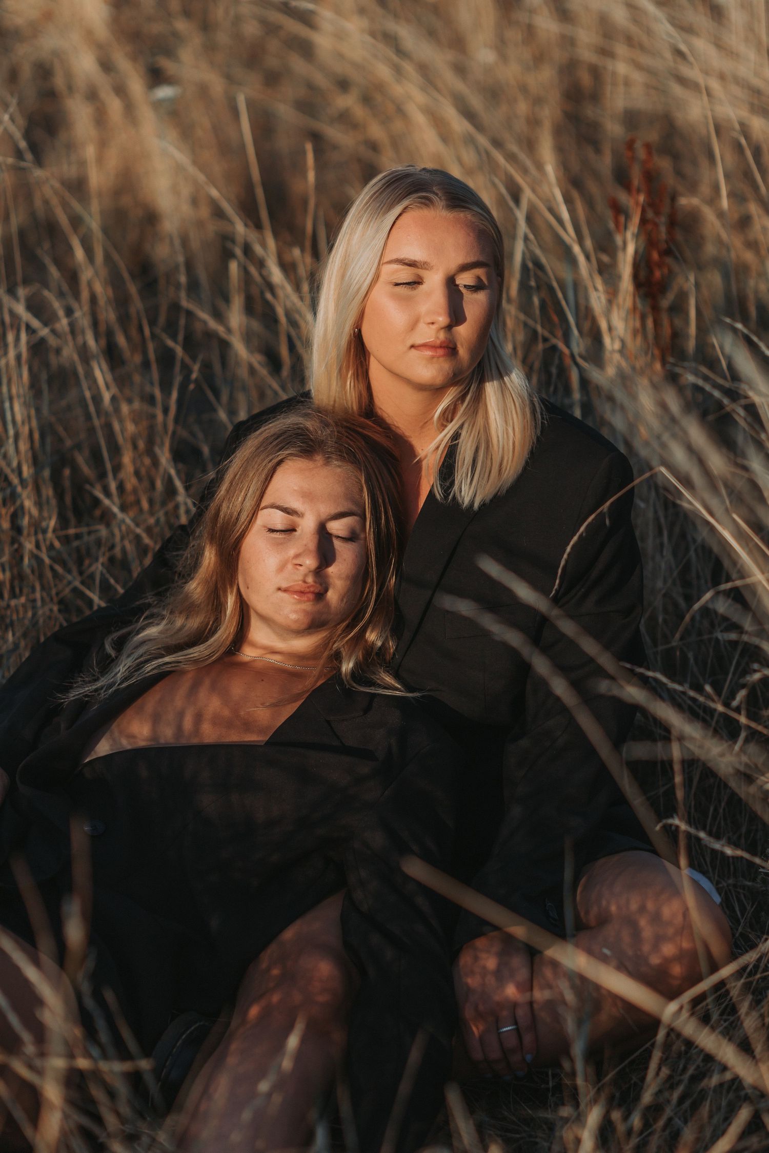 Parfotografering Gotland, syskon, förlovning, bröllop