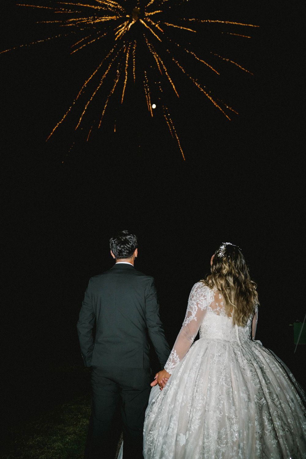 candid wedding photography