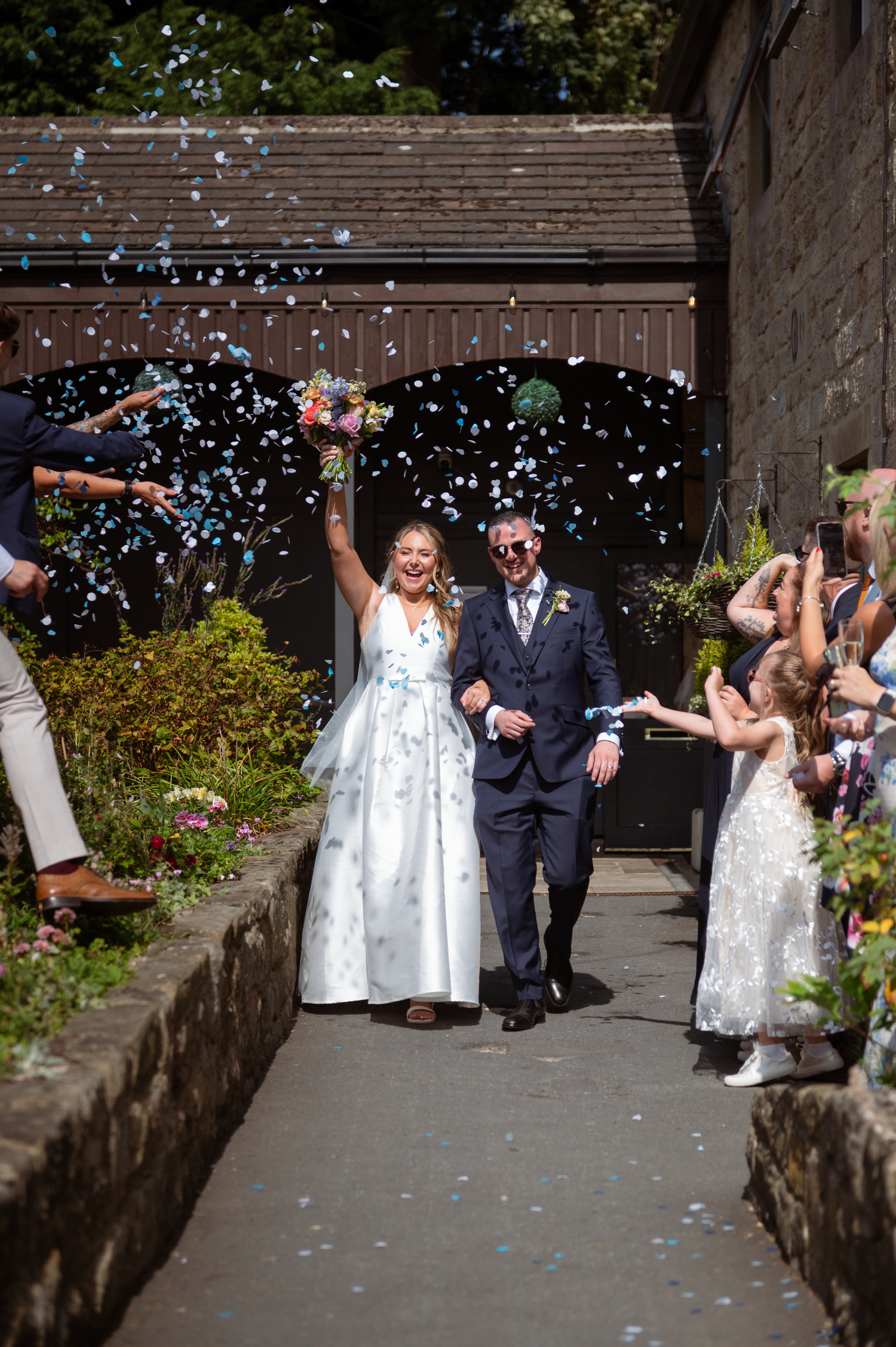 Matty & Sophie confetti shot