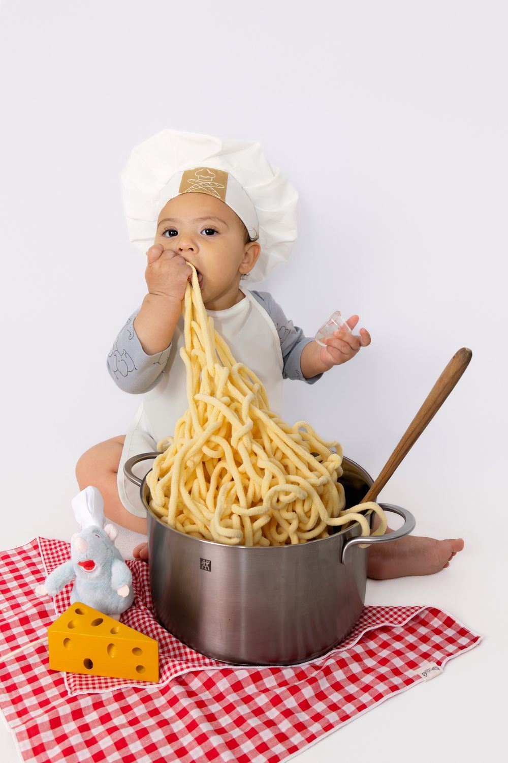 Easy to get to, easy to love. Affordable cooking mini photoshoots in Wan Chai—quick sessions with joyful moments you won’t forget.