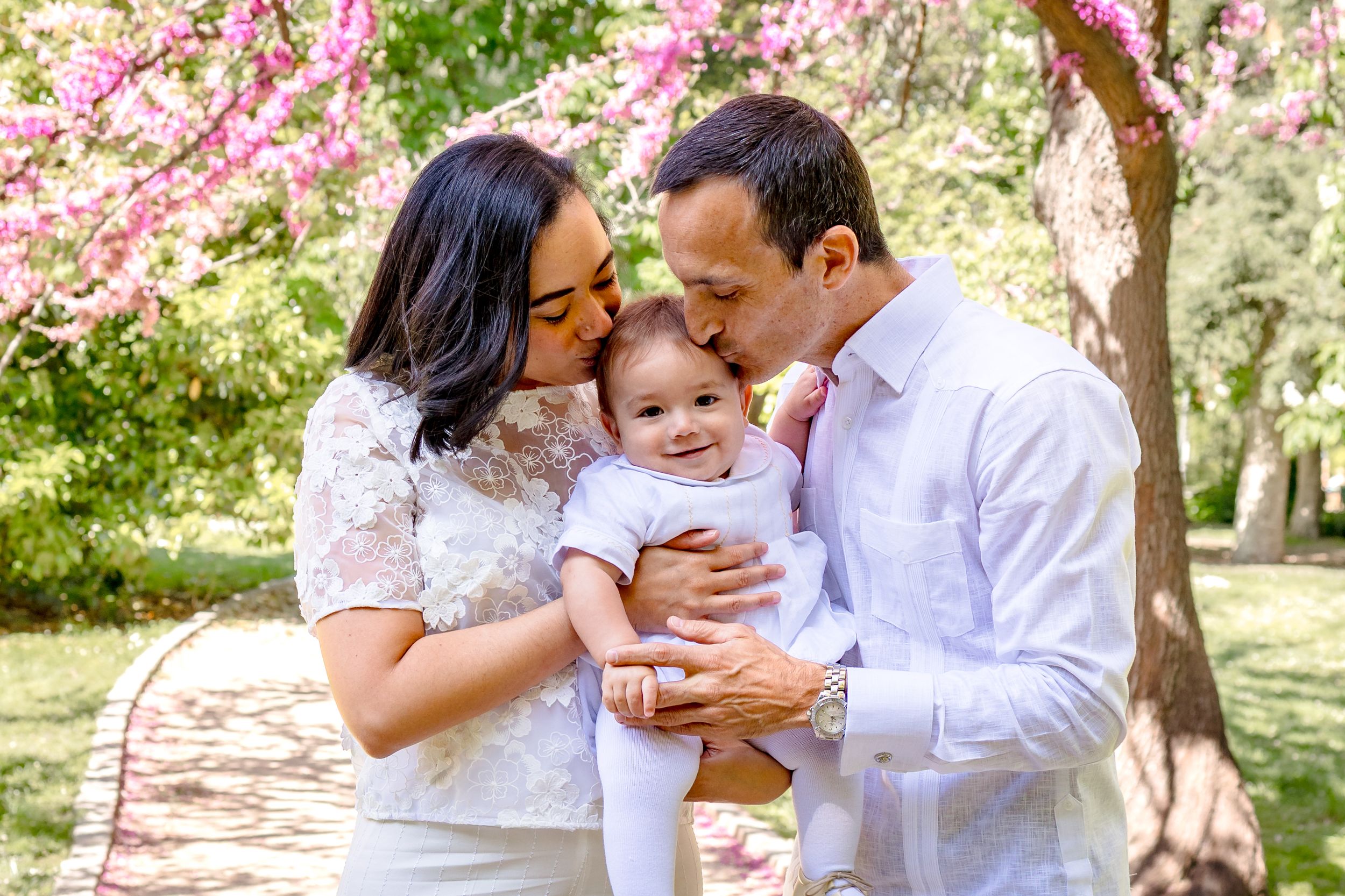 outdoor family photography Singapore, children's activities in singapore, parks. playgrounds, family portraits