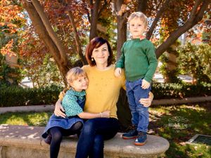 outdoor family photography Singapore, children's activities in singapore, parks. playgrounds, family portraits