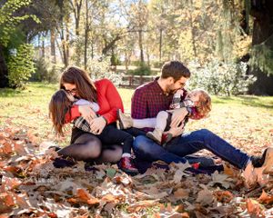outdoor family photography Singapore, children's activities in singapore, parks. playgrounds, family portraits