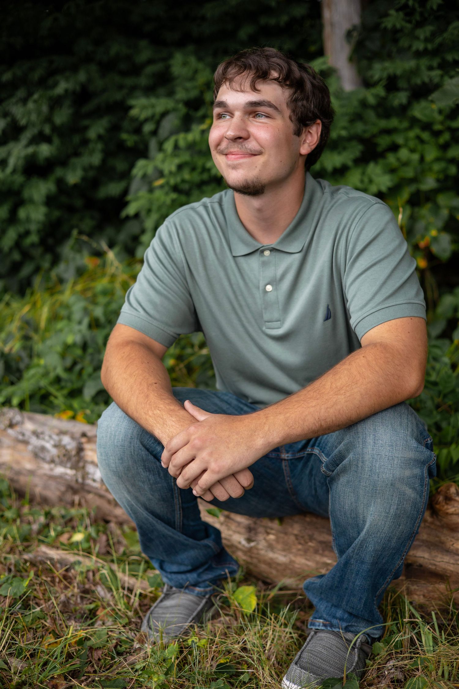 High school senior boy posing for a portrait