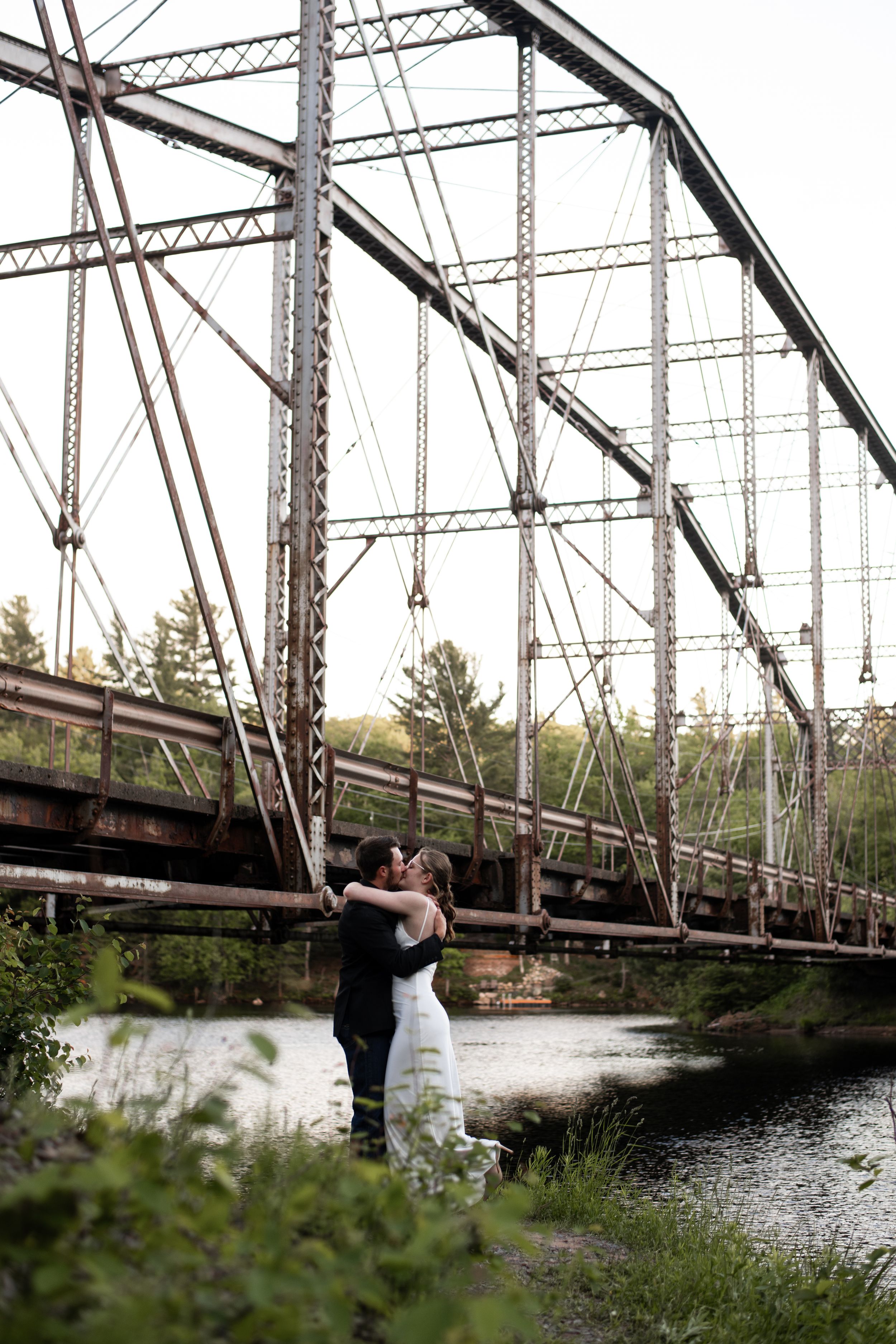 Upper Peninsula  Lifestyle Photographer. Weddings, engagement, families