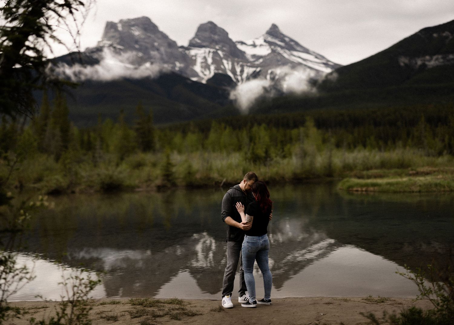 Banff mountain wedding photography by Tkshotz