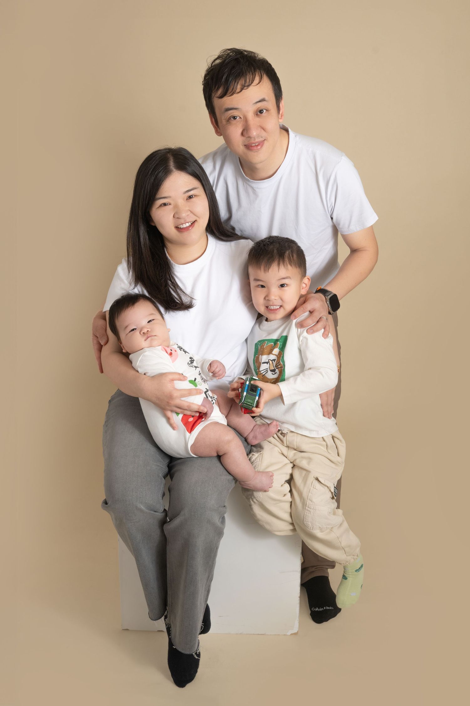 Seattle & Bellevue Newborn & Family Photographer, newborn ,redmond, mercer island, issaquah, sammamish, bothell, eastside,