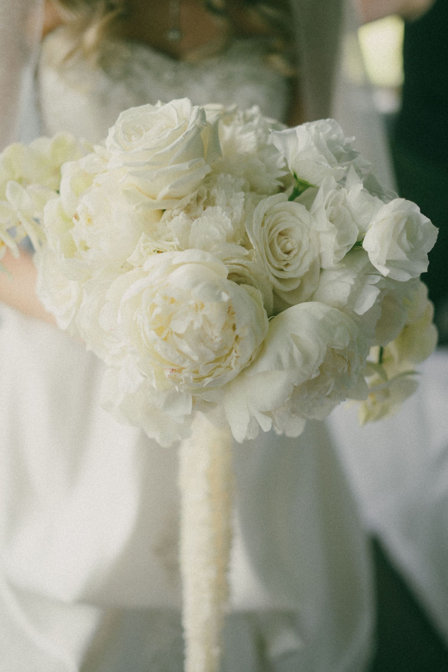 rockbeare wedding wiltshire editorial documentary wedding photographer