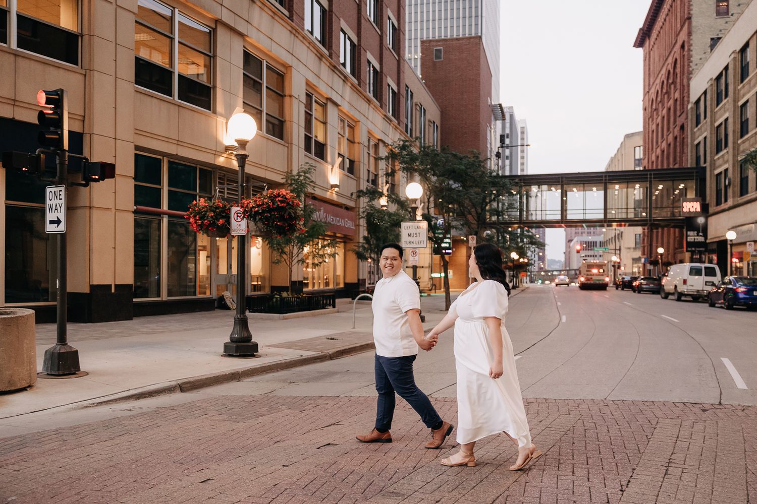 city engagement session