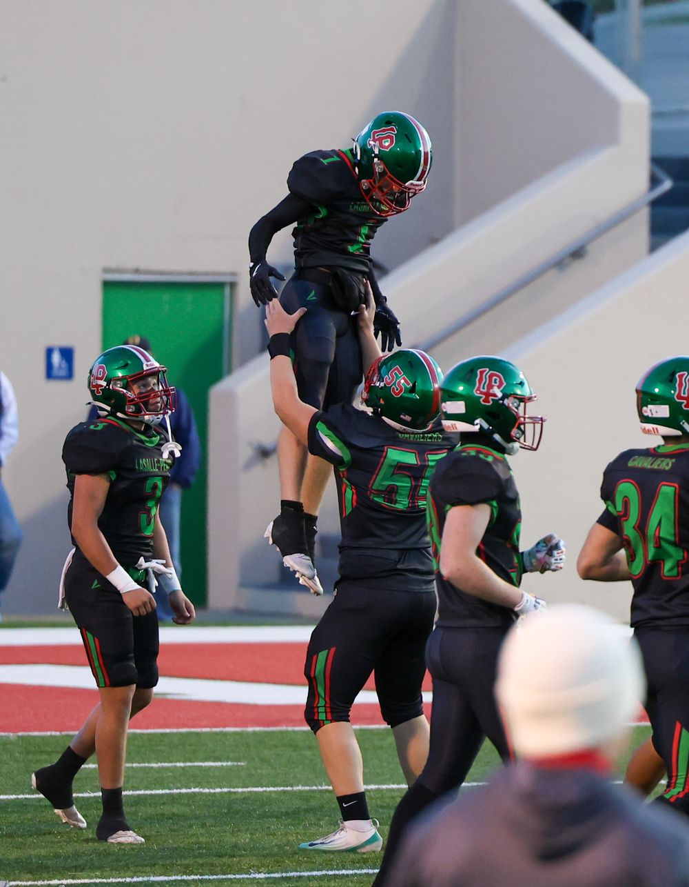 LP varsity football 2025
