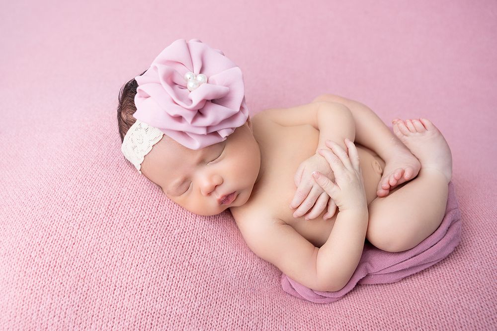 Meredith Rowlen is an award winning Childrens Photographer in Birmingham AL with over 20 years of photography experience.