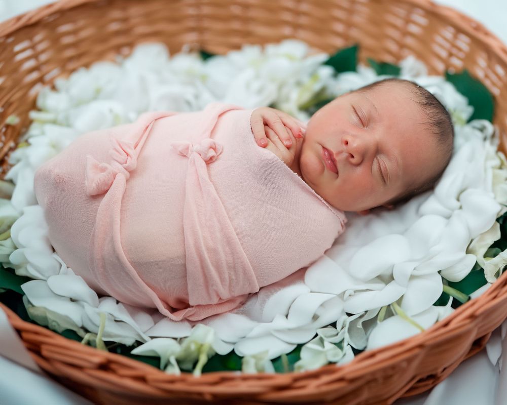 Cute baby pictures in Gastonia with Golden Cam Studios