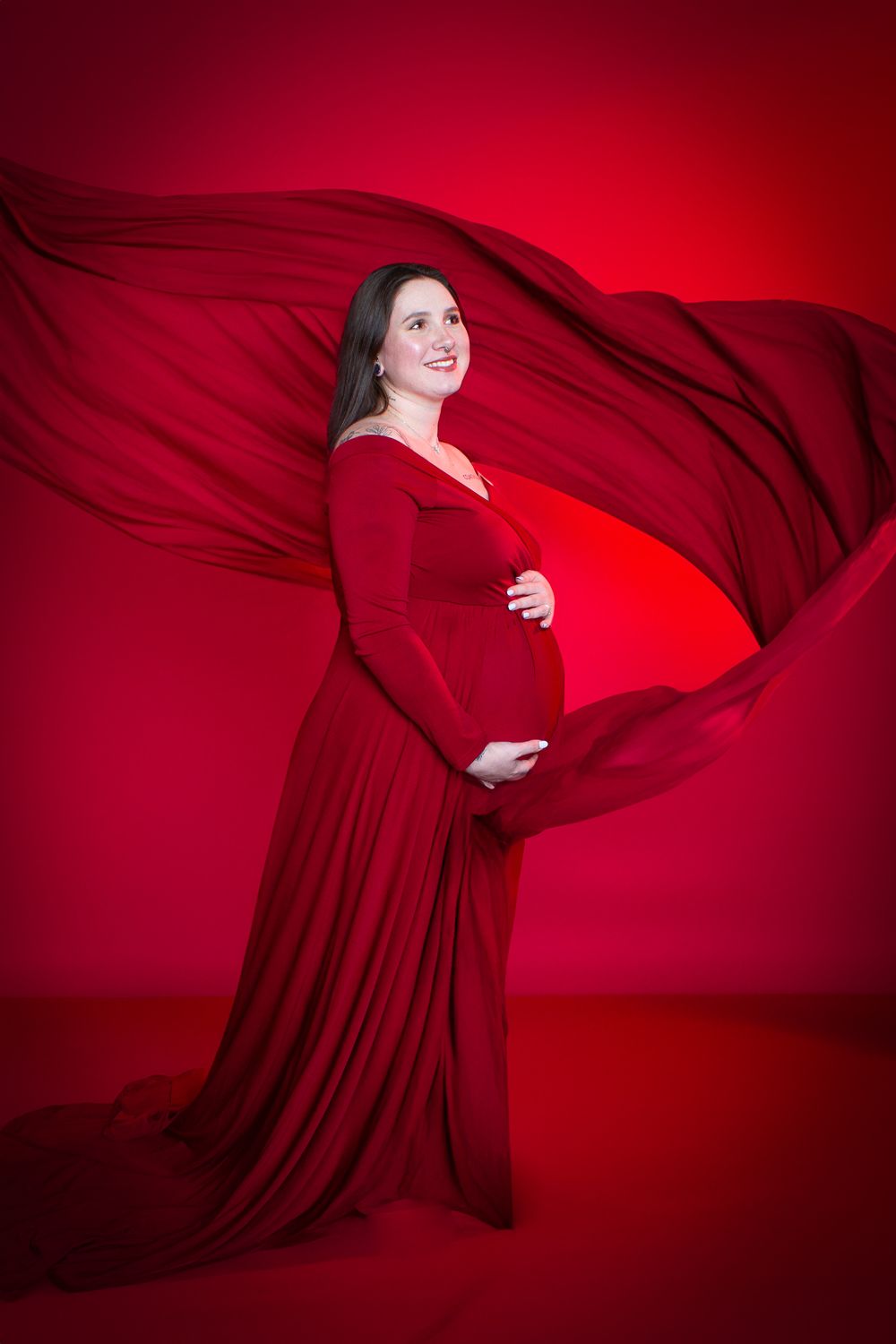 creative maternity photographer Robyn Chapman, Golden Cam Studios Gastonia Photographer
