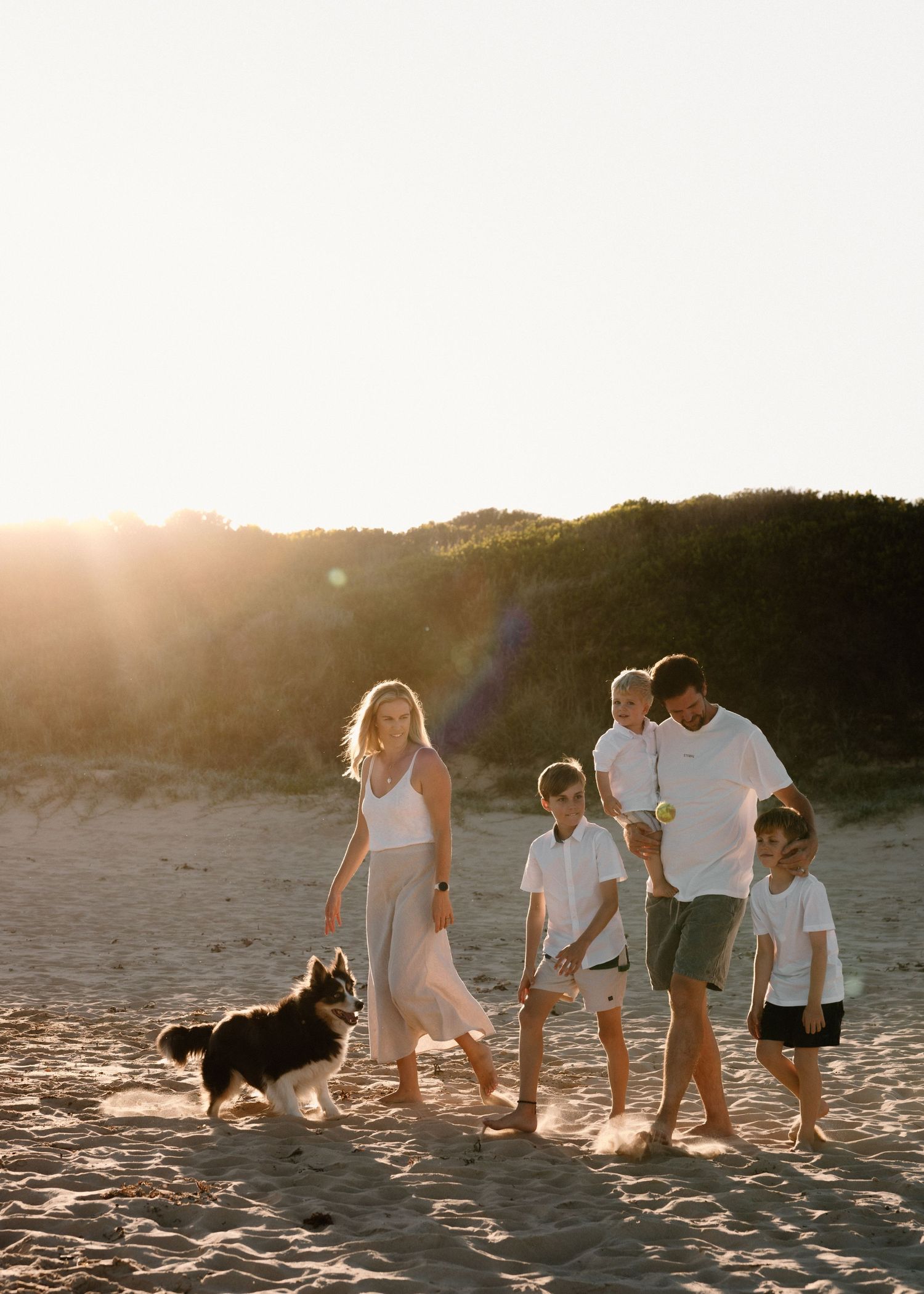 Family sunset beach photoshoot in Corrimal, Wollongong by Lovers and Bubs, Natural family photography in the Illawarra. Newborn photos Bulli