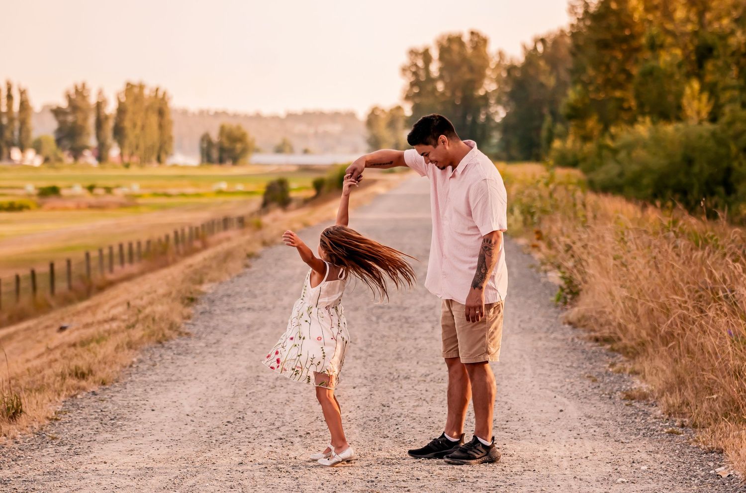 Family lifestyle photography, Abbotsford, BC. Fraser Valley family photographer.