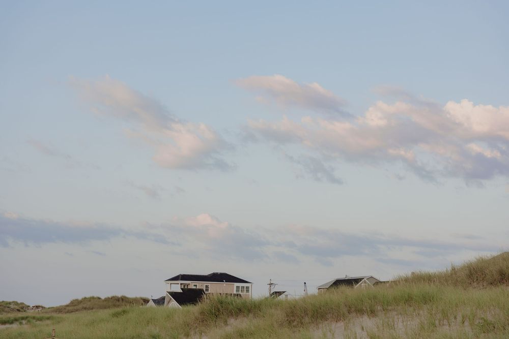 Photographie d'un matin sur le bord de la plage