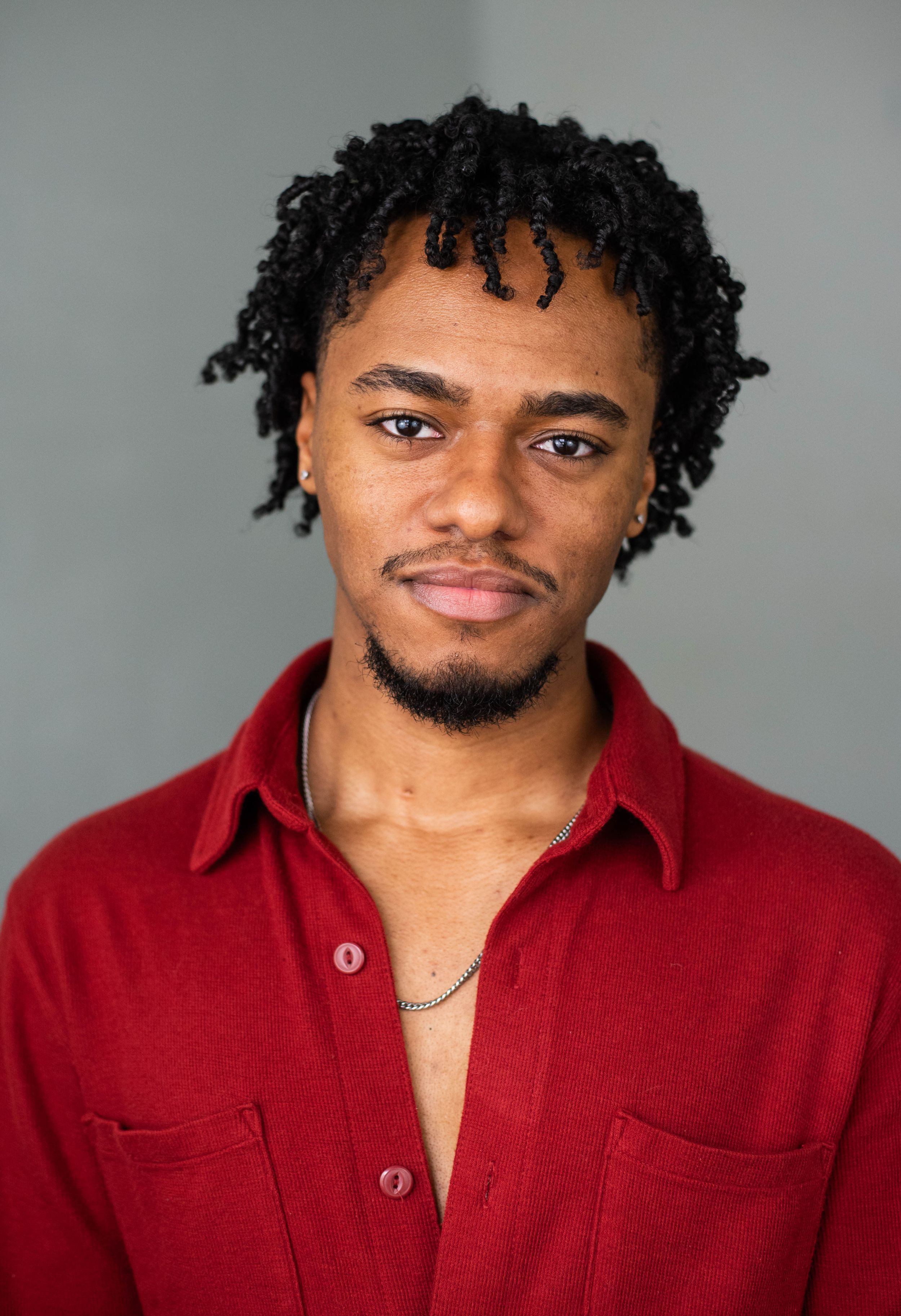 Headshot of Rochester NY singer and actor