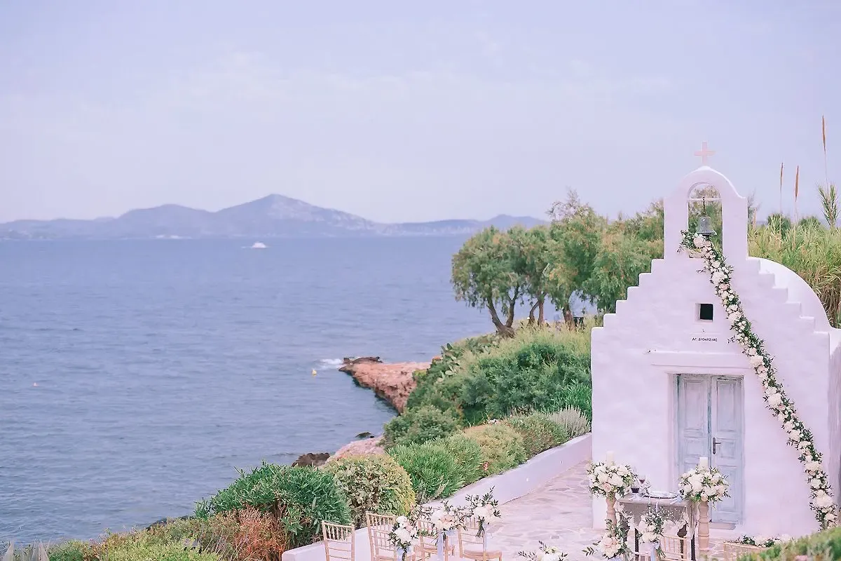 Athens wedding photographer elegant bride and groom portrait | φωτογράφος γάμου Αθήνα τιμές και πακέτα για μοναδικές αναμνήσεις