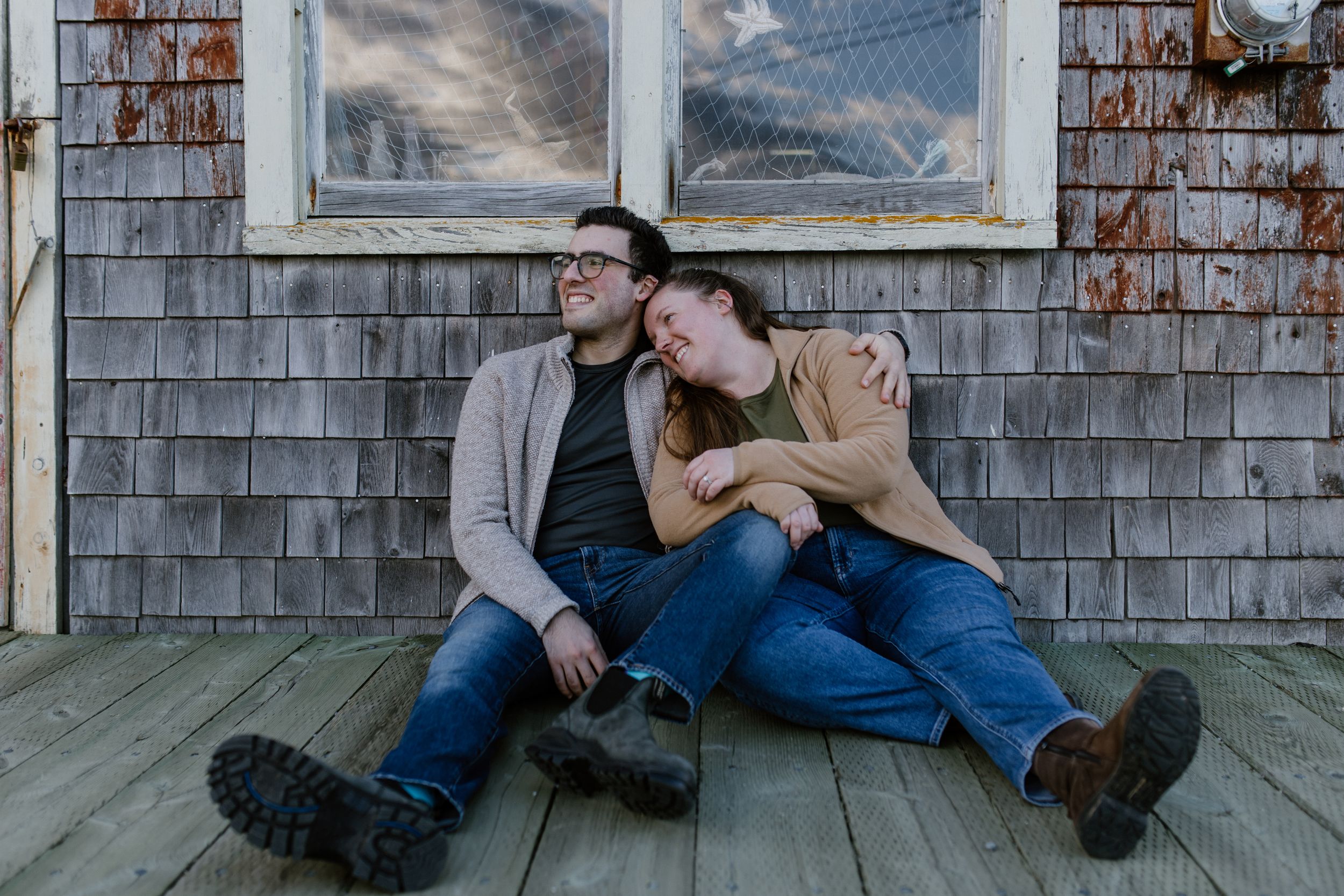 Peggy's Cove couple's session, Halifax, Nova Scotia Canada - Charlotte Buckle Photography