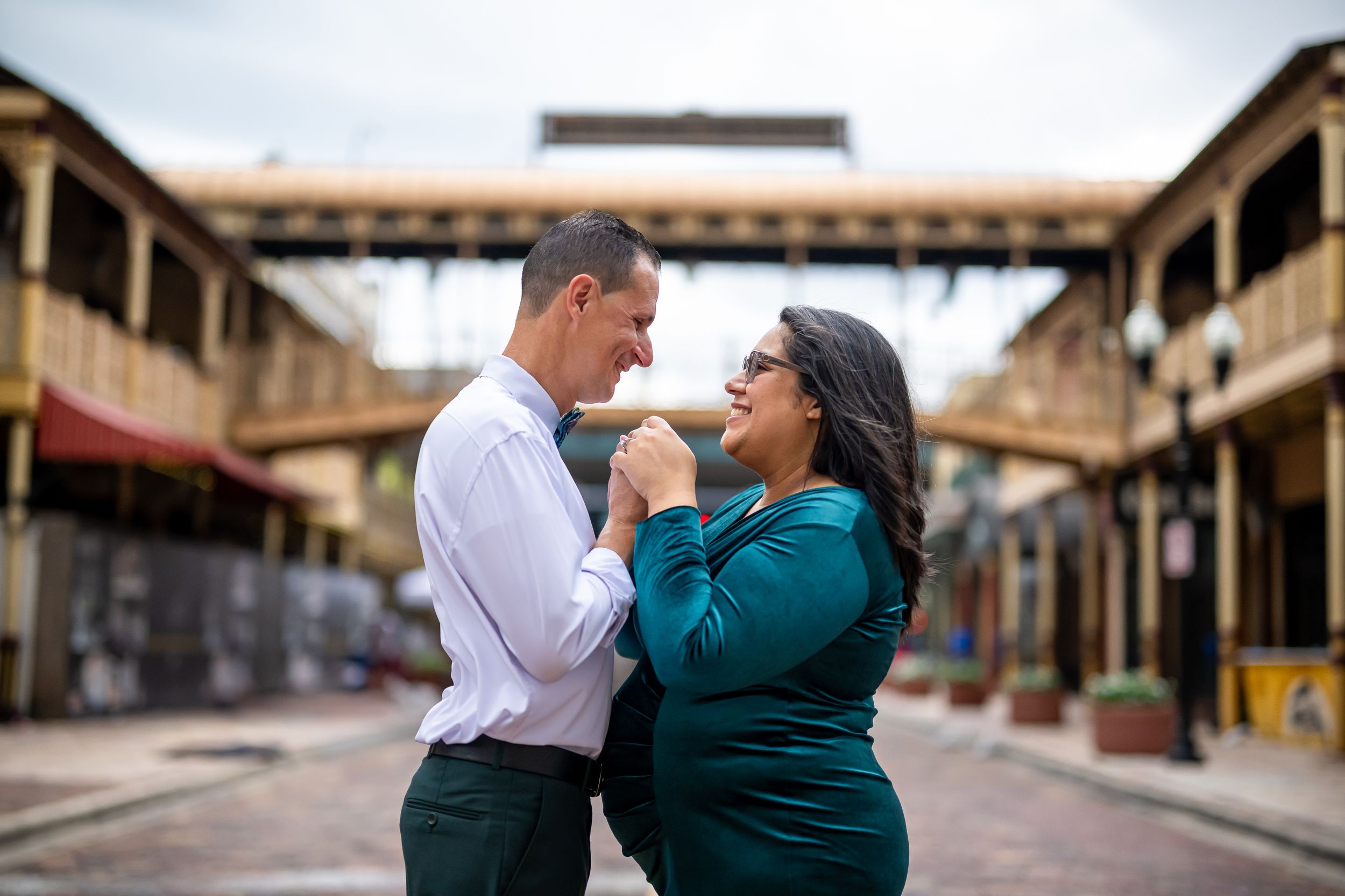 Orlando Maternity Photographer, Lake Eola Park Photographer