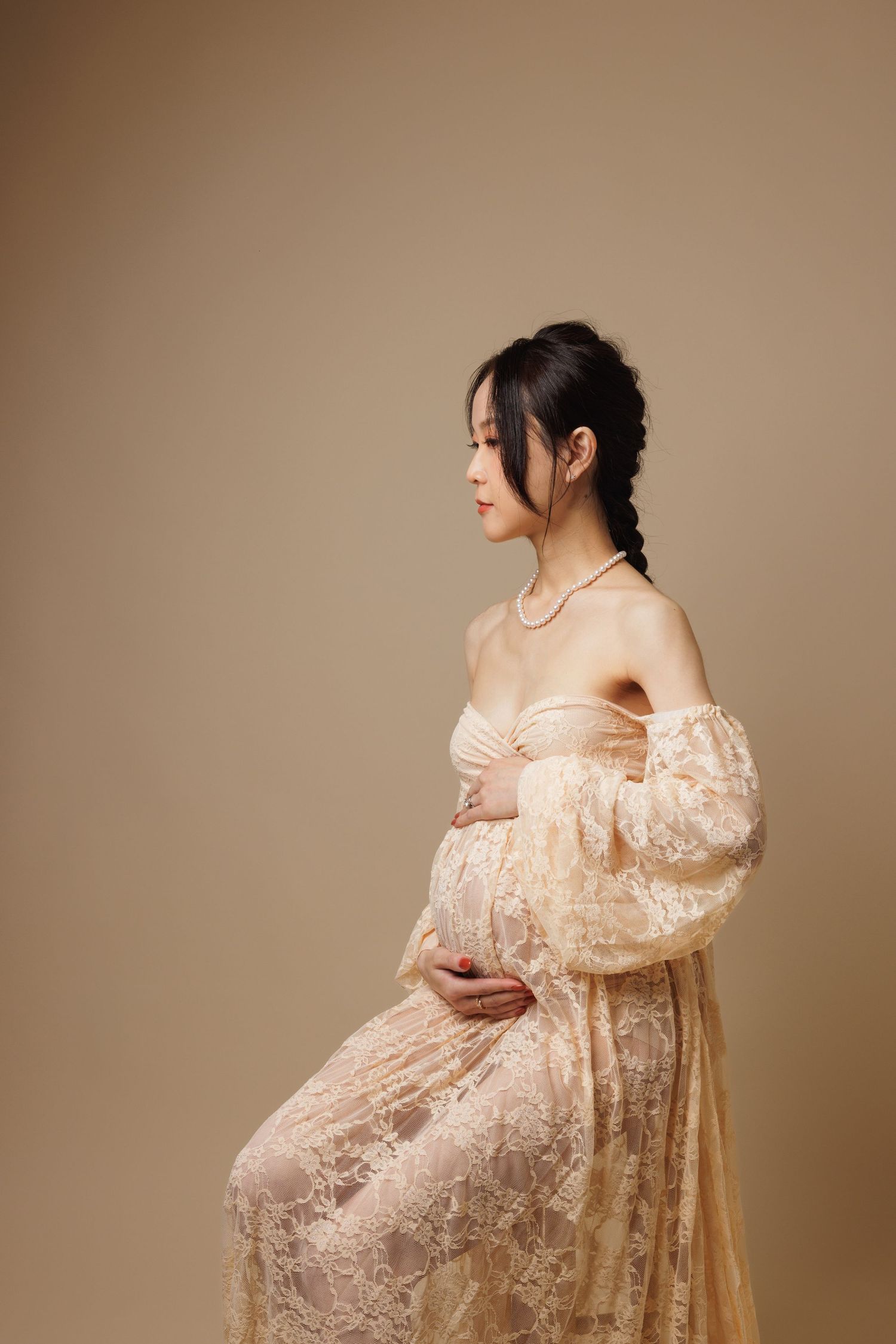 Family, Newborn, Maternity, Child Milestone photography. Studio 97074. Seattle, Sammamish, Redmond, Kirkland, Bellevue