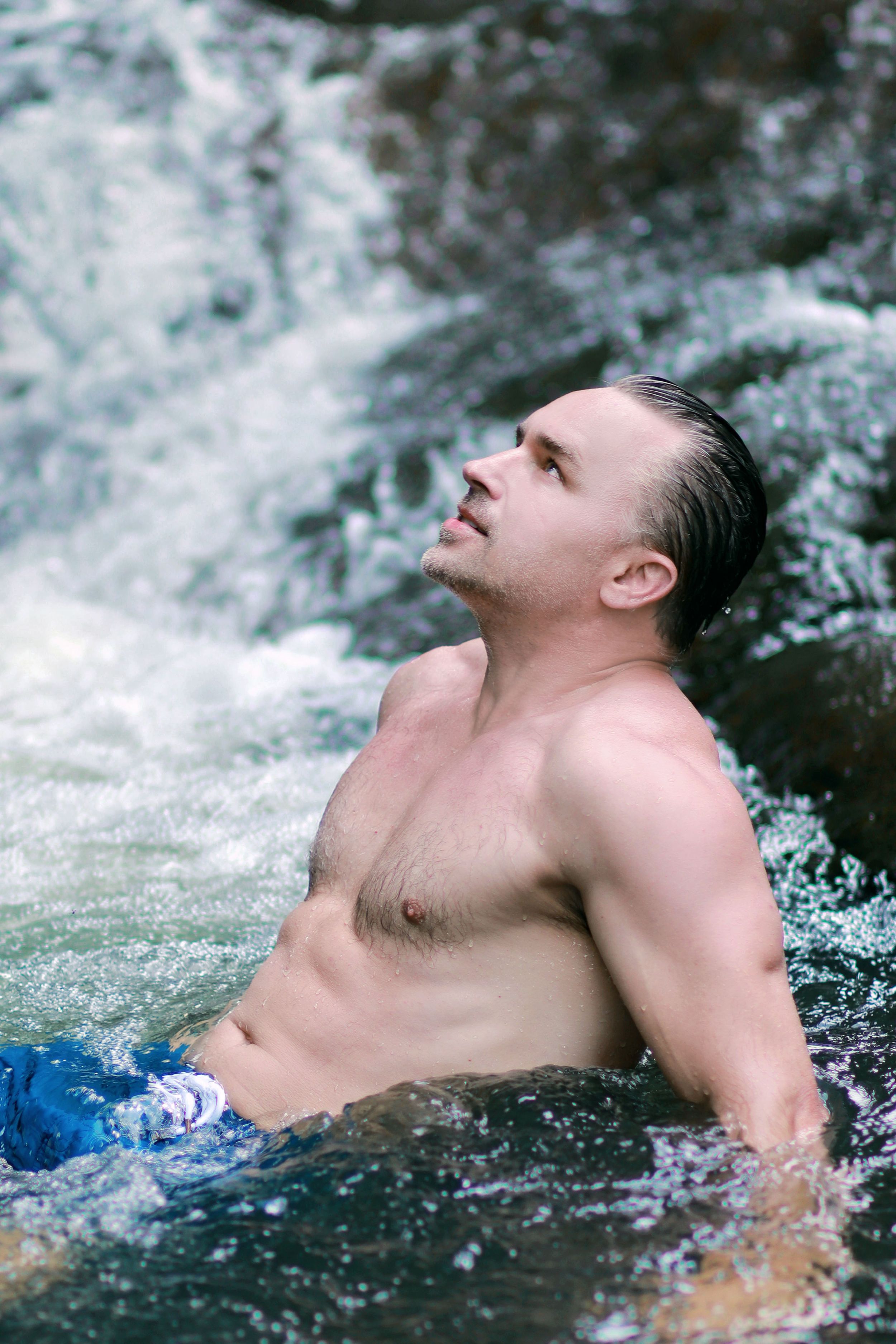 Puerto Rico Photographer. Albert Ray Photo. Rainforest Photoshoot. Male Portraits. Book Now. Waterfall Photoshoot. Male Shots. El Yunque.