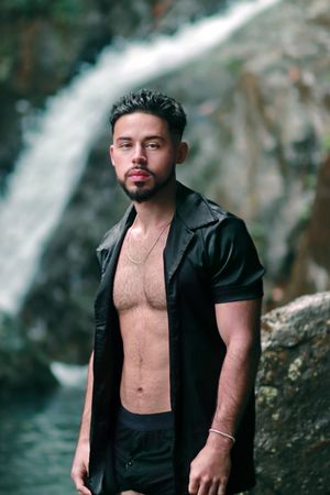 Puerto Rico Photographer. Albert Ray Photo. Rainforest Photoshoot. Male Portraits. Book Now. Waterfall Photoshoot. Male Shots. El Yunque.