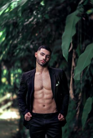 Puerto Rico Photographer. Albert Ray Photo. Rainforest Photoshoot. Male Portraits. Editorial Photoshoot. Male Shots. El Yunque. LGBTQ Photos