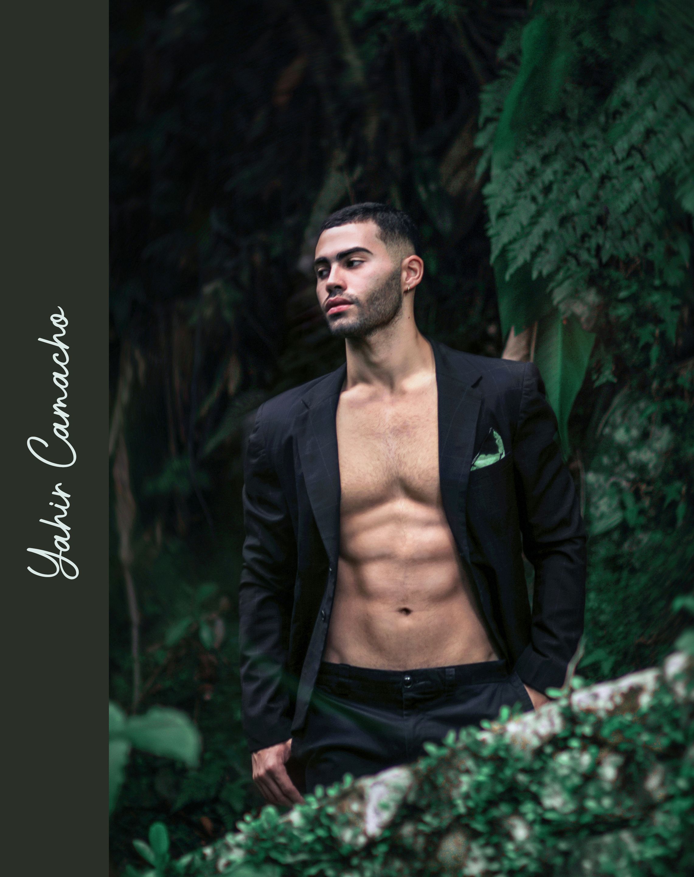Puerto Rico Photographer. Albert Ray Photo. Rainforest Photoshoot. Editorial Photoshoot. Male Shots. El Yunque. Yahir Camacho