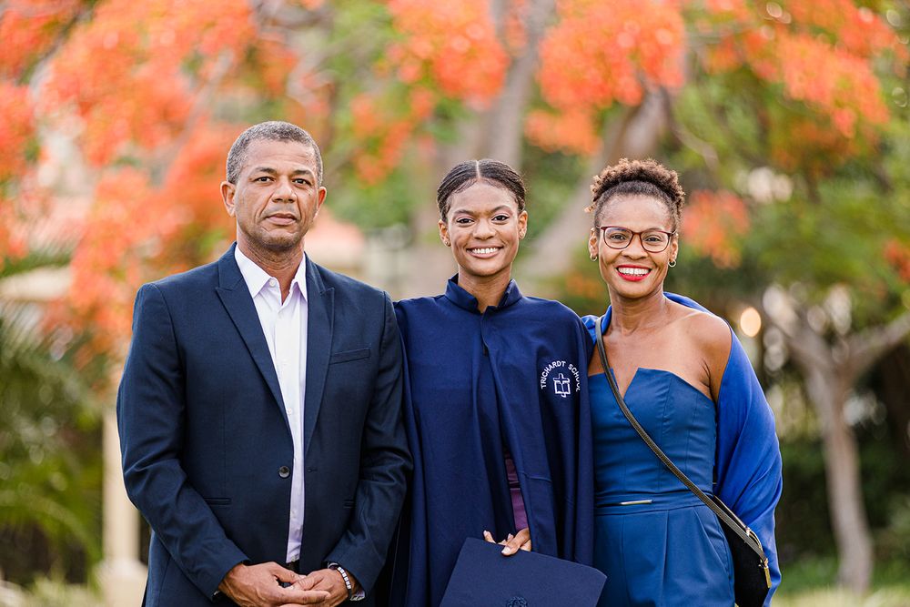 a graduation family photo of a Black family in Maputo, Mozambique by mercy koimburi