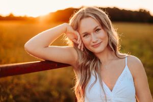 Jessica Smith Photography Senior Portraits
Jessica Smith Photography- Gainesville, Missouri Photographer Family
